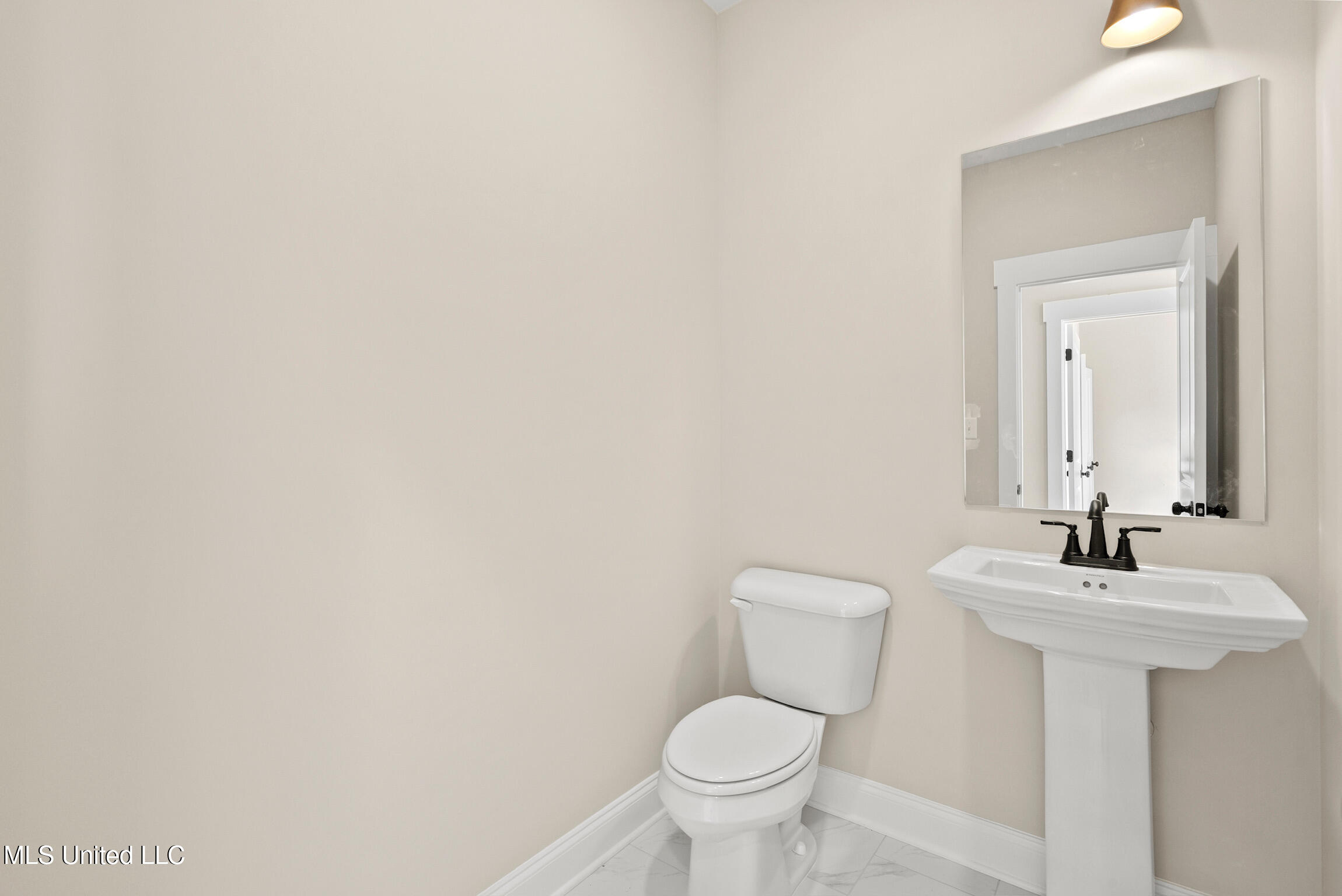 695 Bolivar Drive Property Photo 18