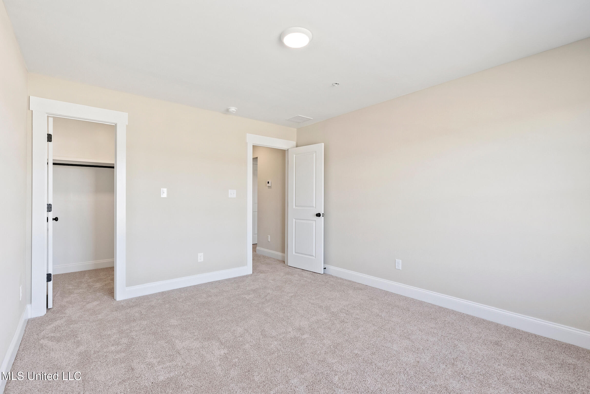695 Bolivar Drive Property Photo 22
