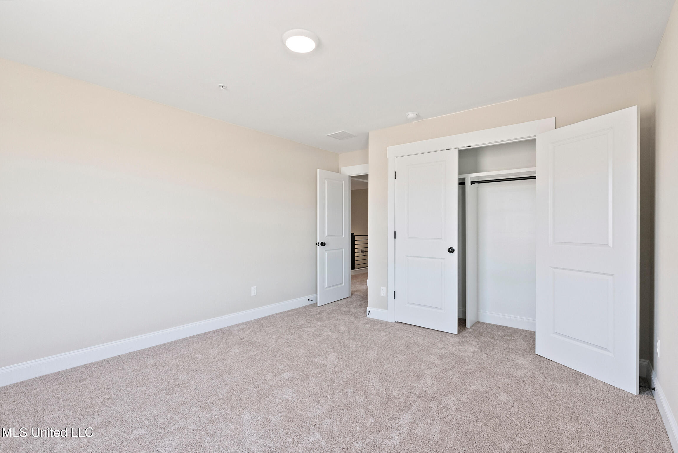 695 Bolivar Drive Property Photo 25