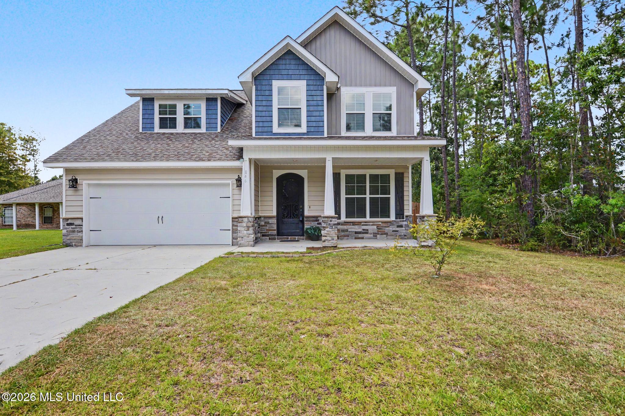 846 Amoka Place Property Photo 1