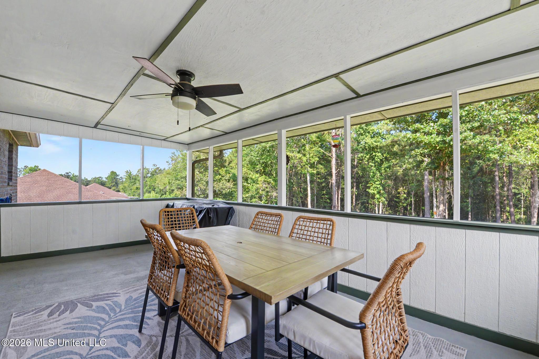 28 Cascade Cove Property Photo 20