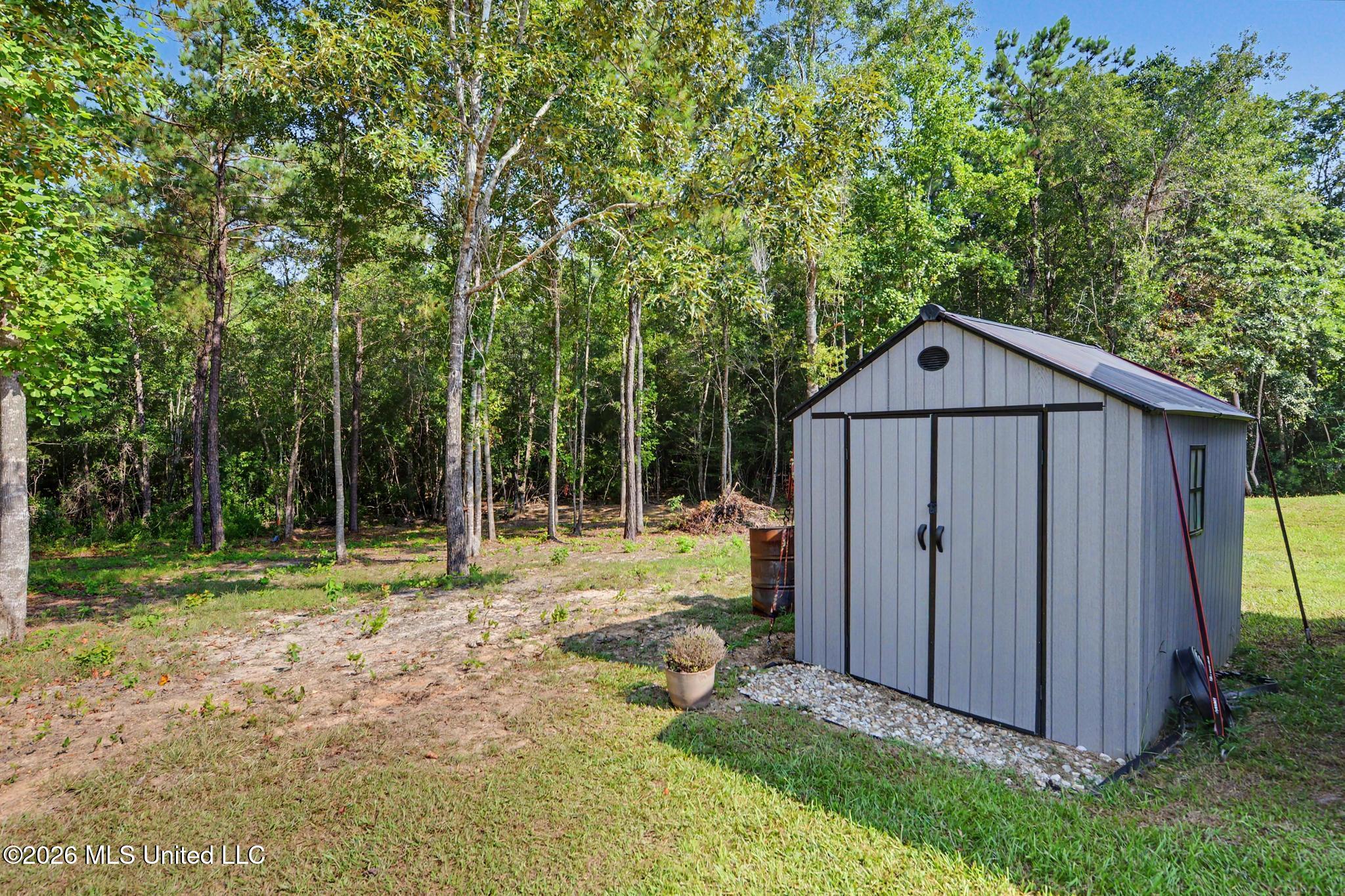 28 Cascade Cove Property Photo 23