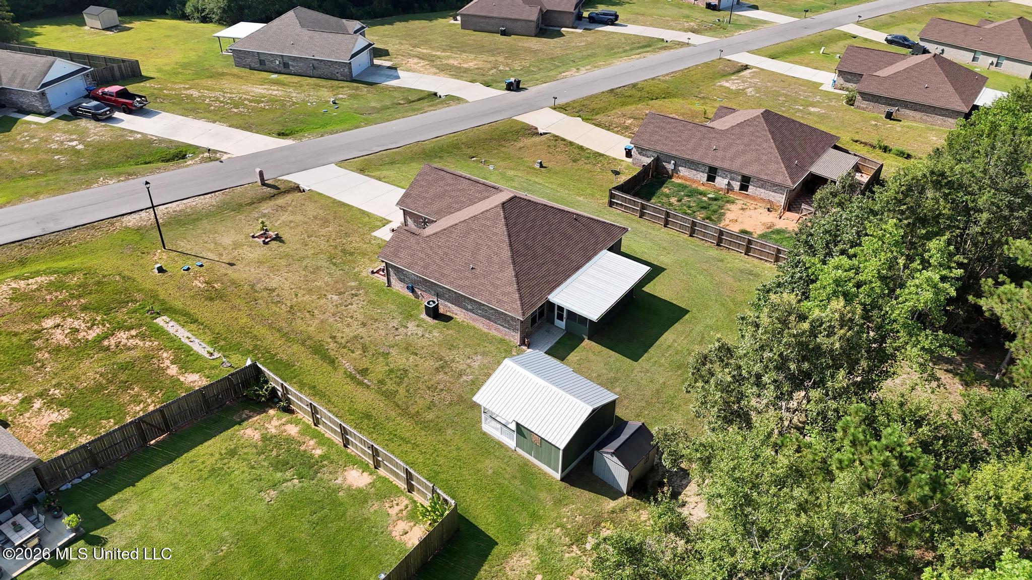 28 Cascade Cove Property Photo 27