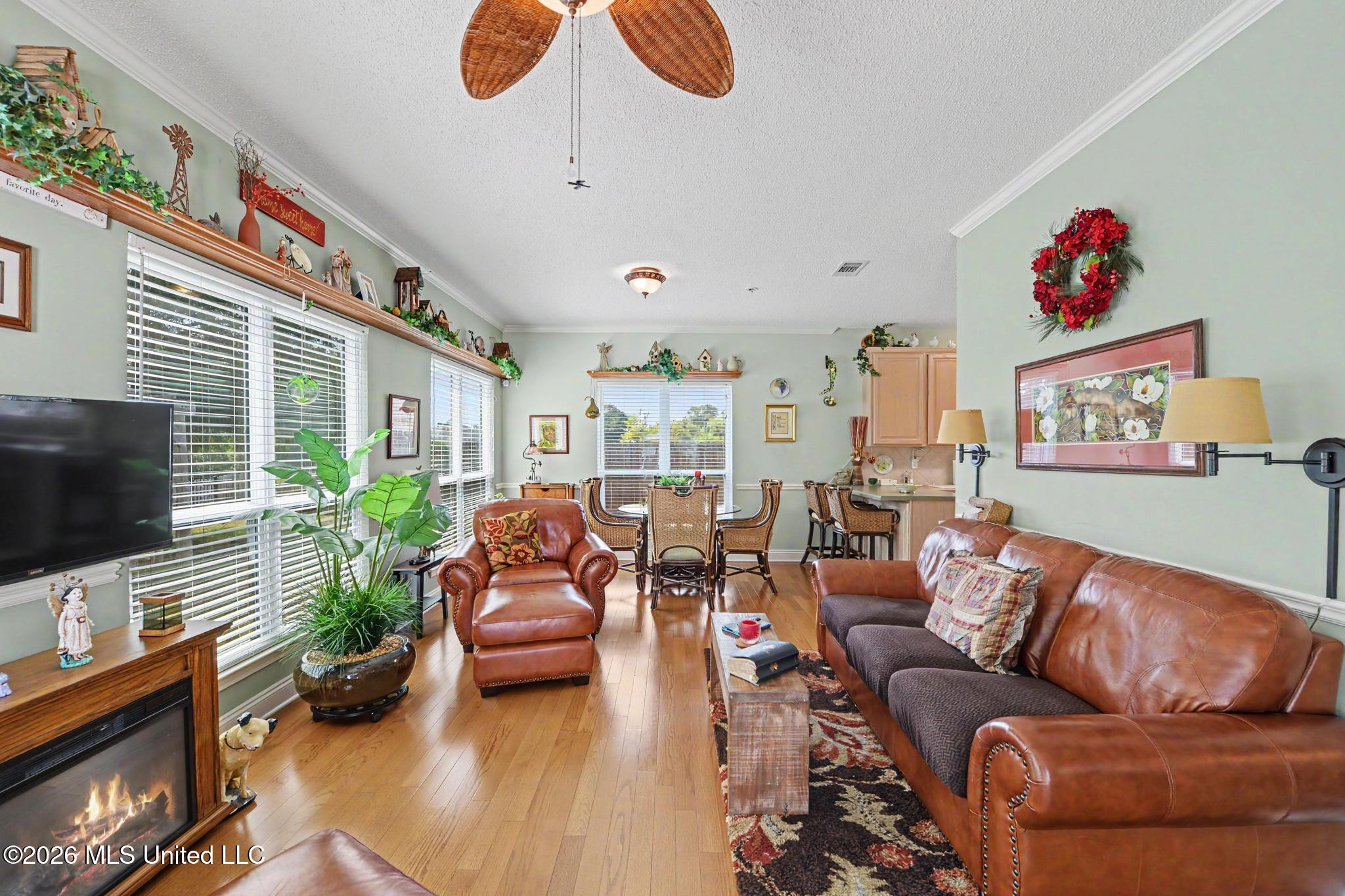 13430 Watersedge Way Property Photo 11