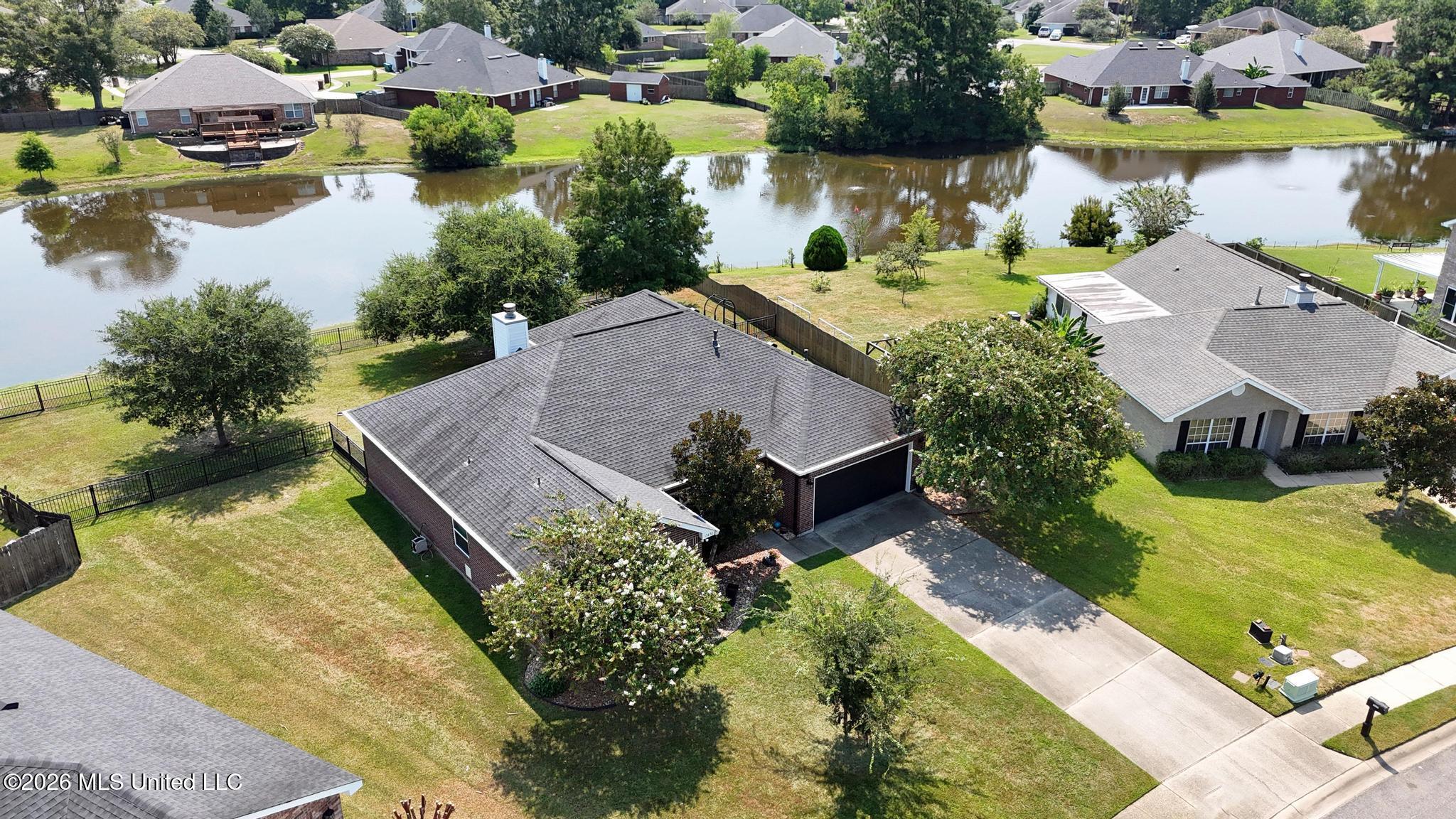 13430 Watersedge Way Property Photo 34