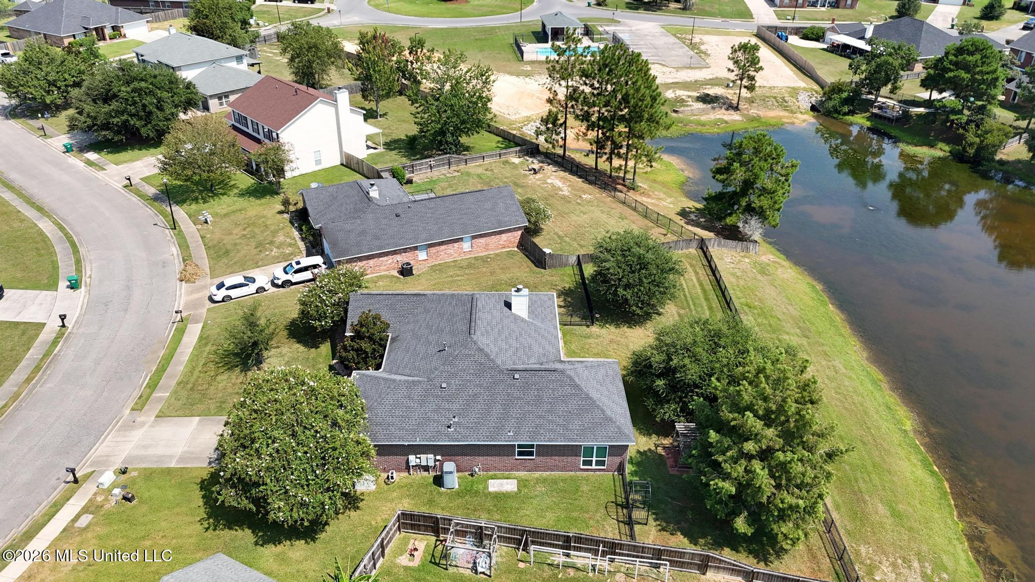 13430 Watersedge Way Property Photo 39