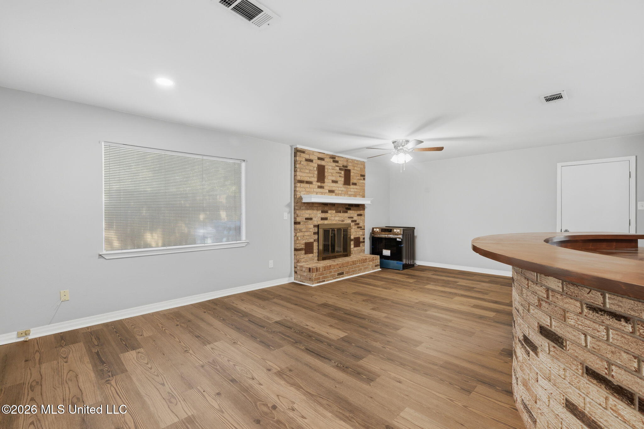 8505 Mermaid Avenue Property Photo 4