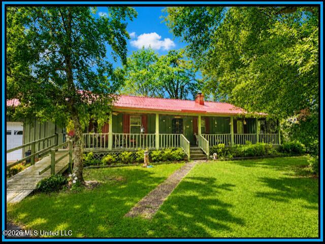 979 Snow Lake Drive Property Photo 2