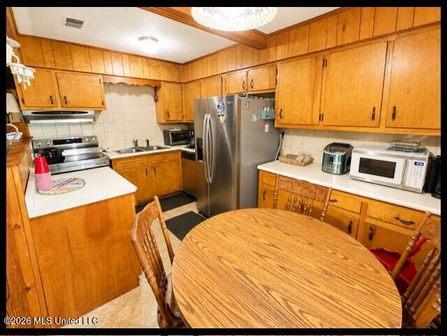 979 Snow Lake Drive Property Photo 27