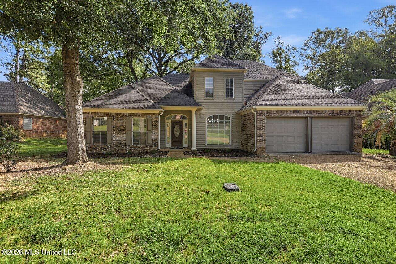 412 Meadowgreen Lane Property Photo 1