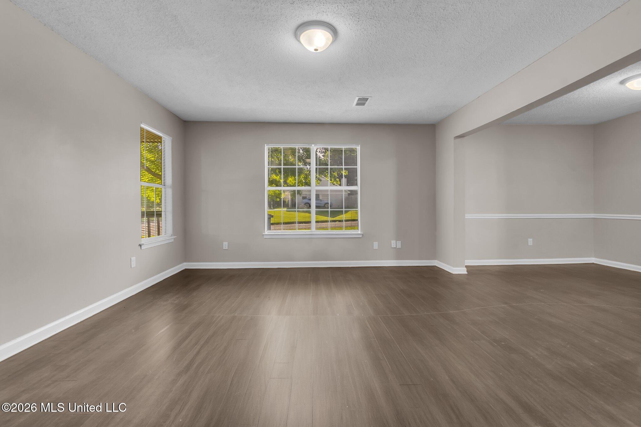 10101 Stephenson Lane Property Photo 5