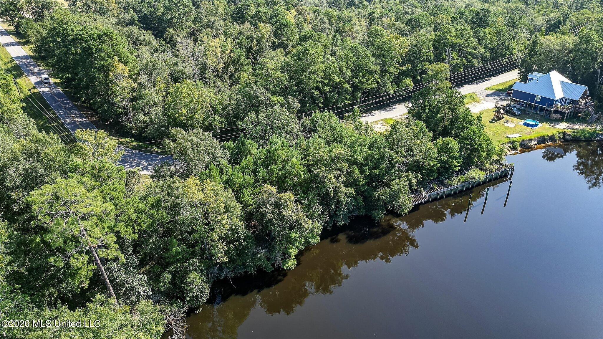 12209 Hickman Road Property Photo 14
