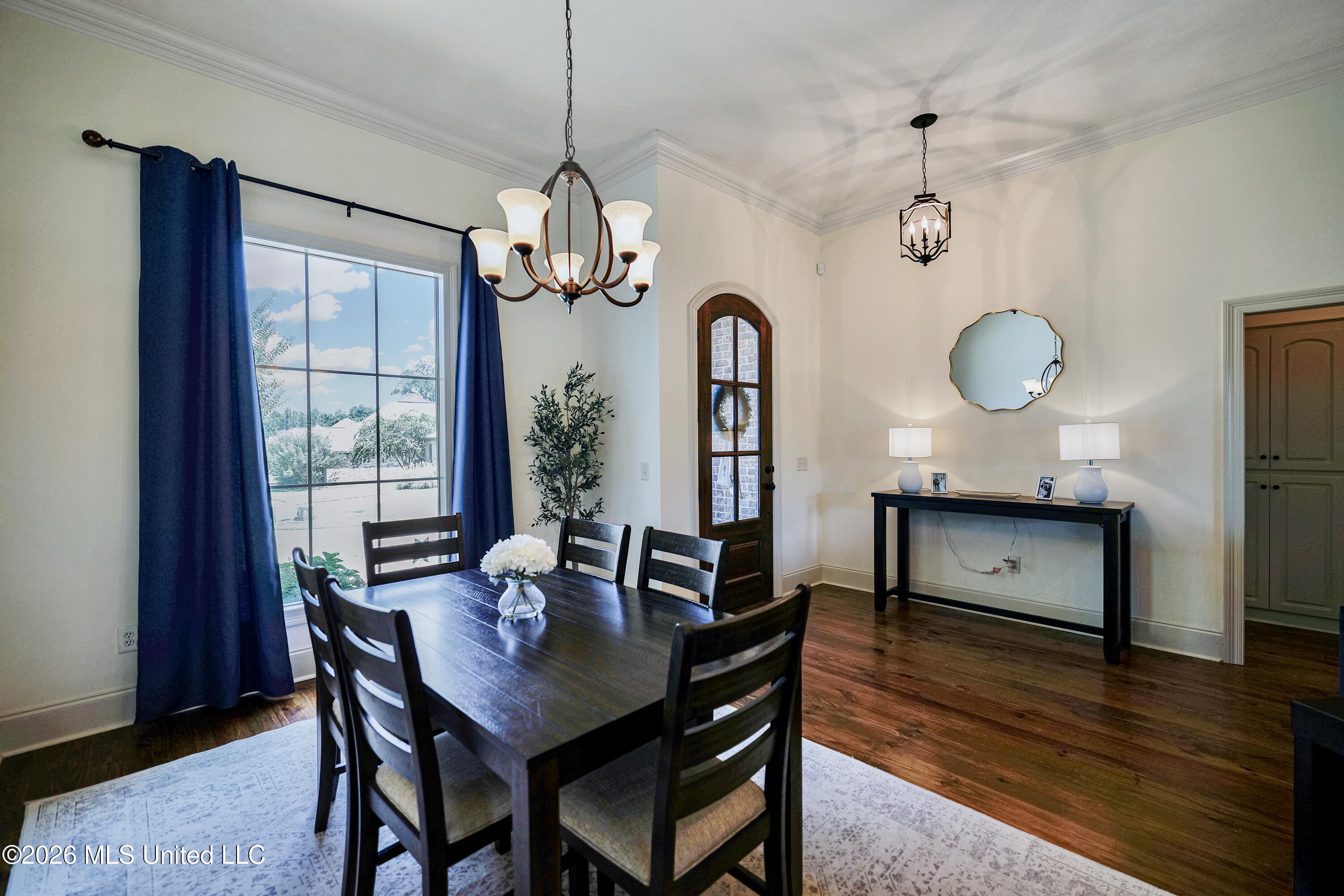 136 Winchester Cove Property Photo 8