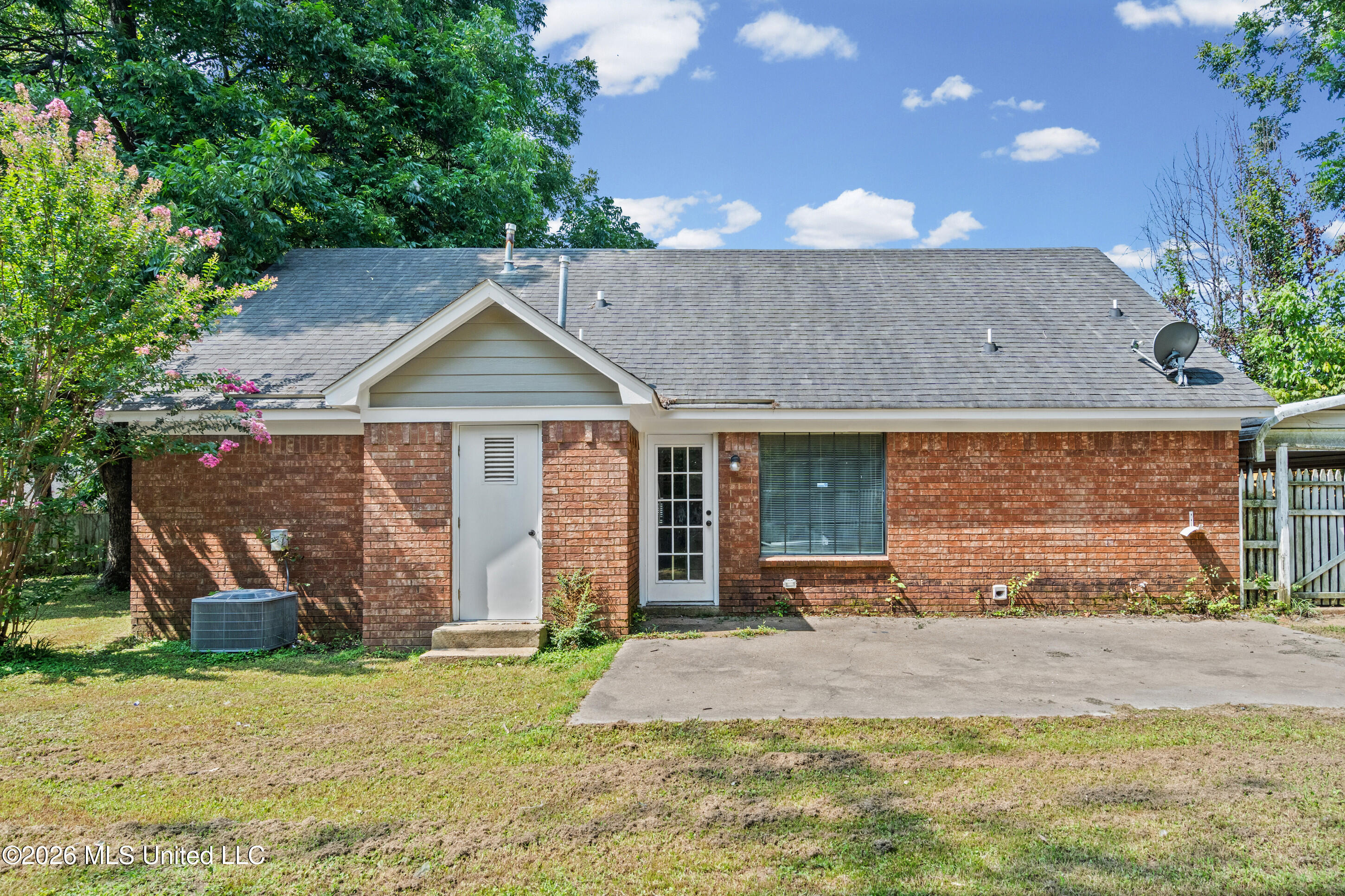 8206 Birch Cove Property Photo 19