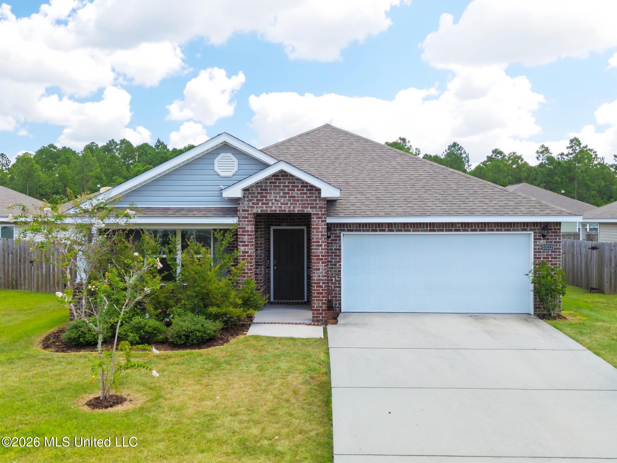 10212 Willow Leaf Drive Property Photo 1