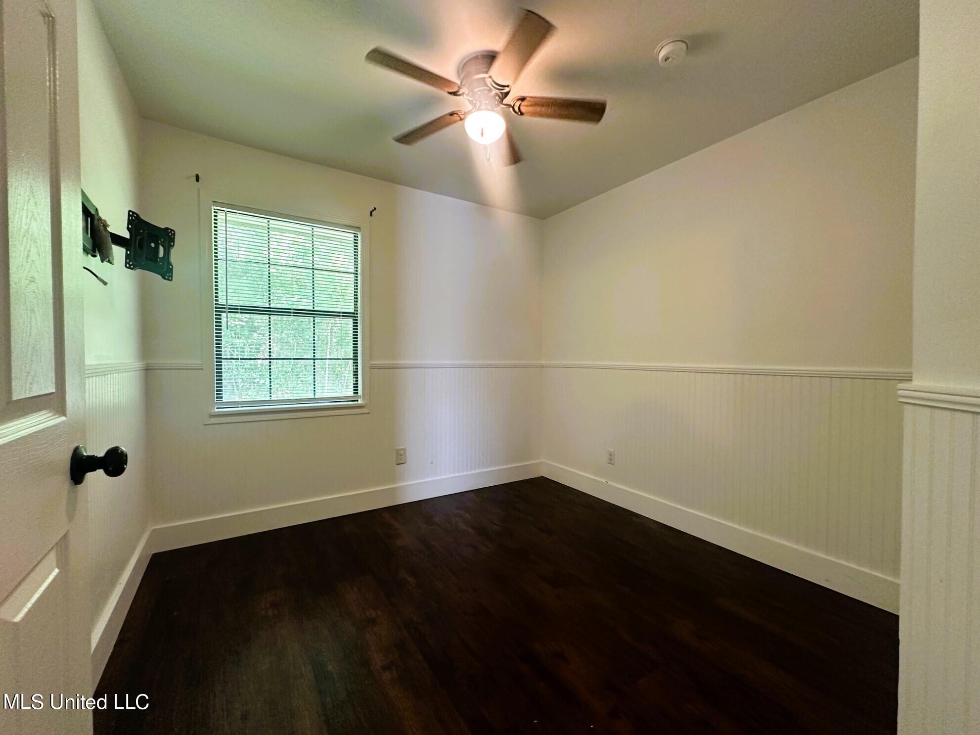 258 Conrad Lane Property Photo 10