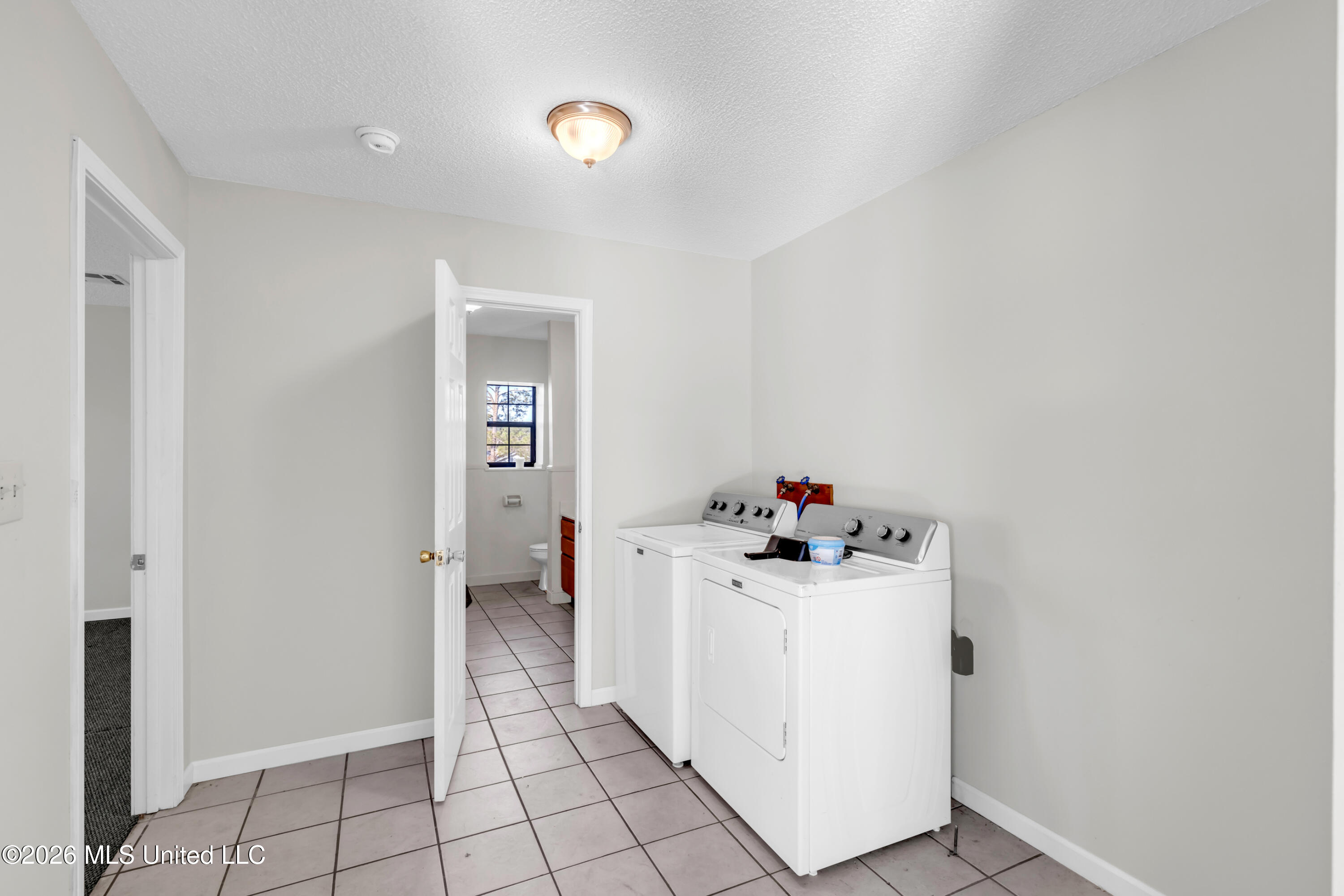 10281 3rd Avenue Property Photo 14