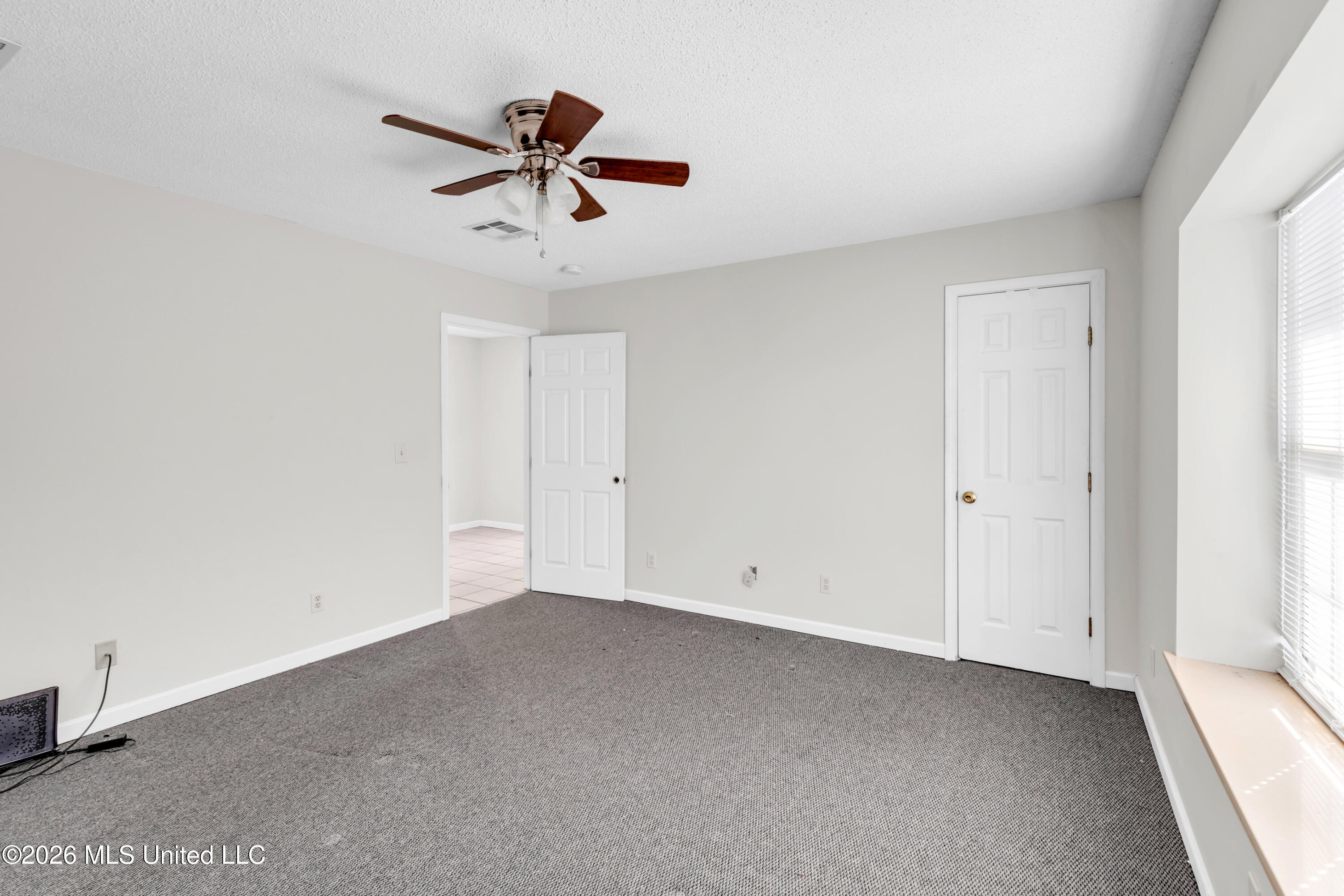 10281 3rd Avenue Property Photo 16