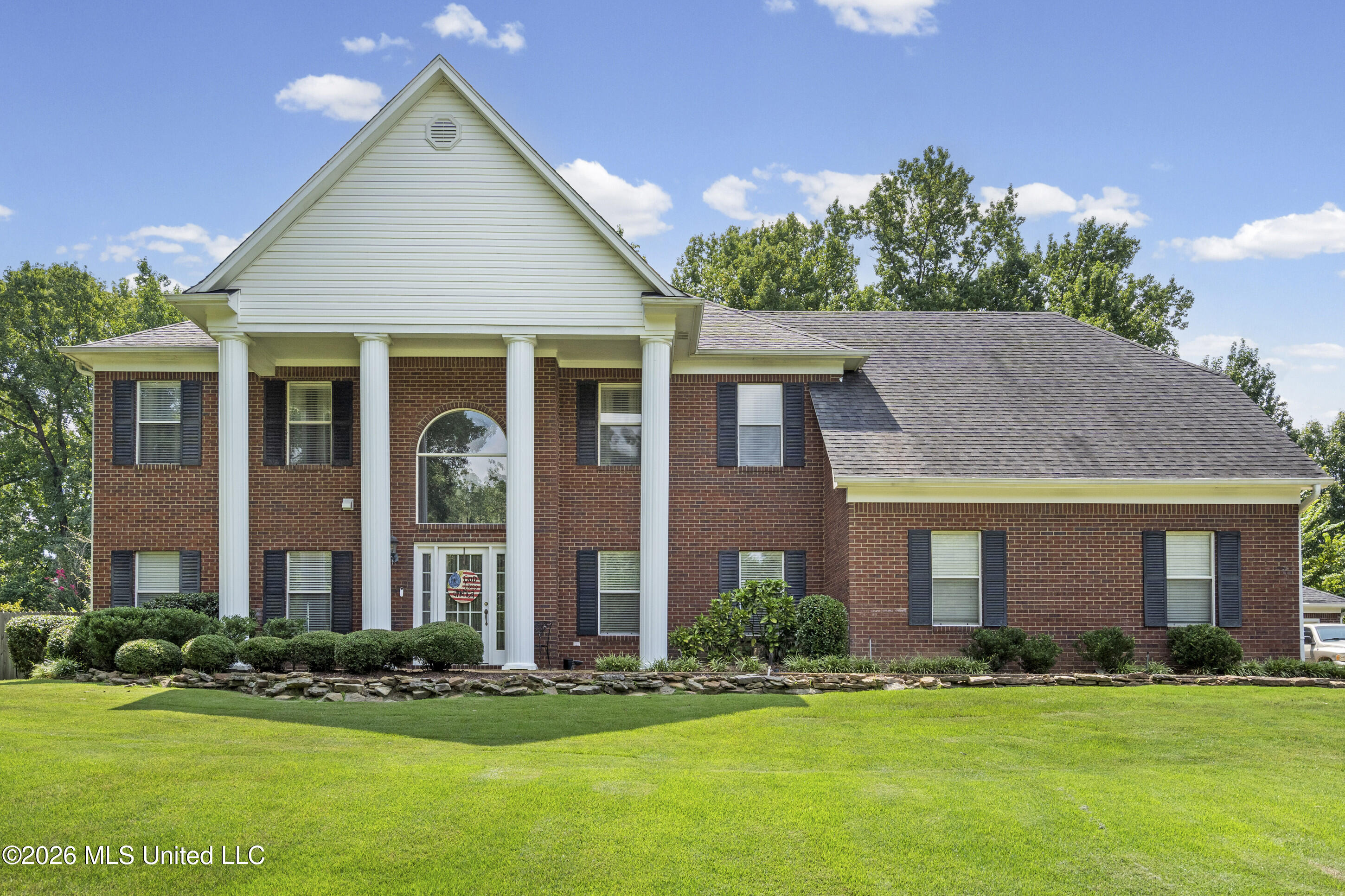 4445 Windslet Cove Property Photo 2