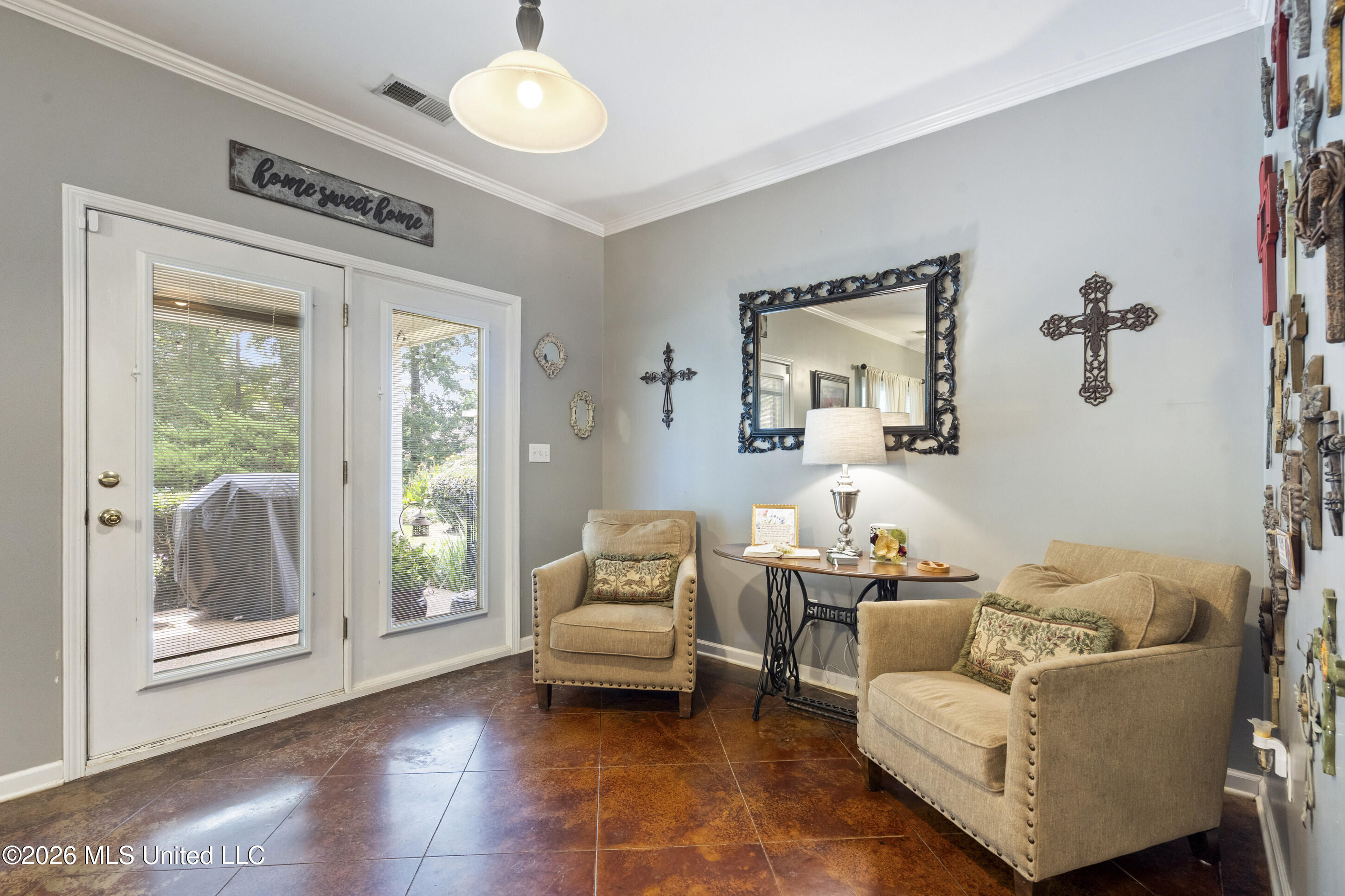 4445 Windslet Cove Property Photo 13
