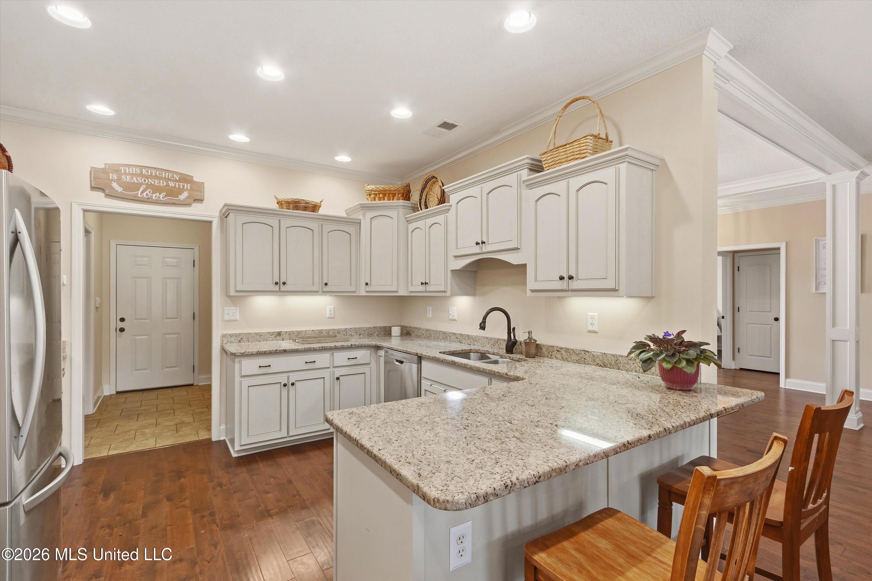 640 Kaleas Way Cove Property Photo 12
