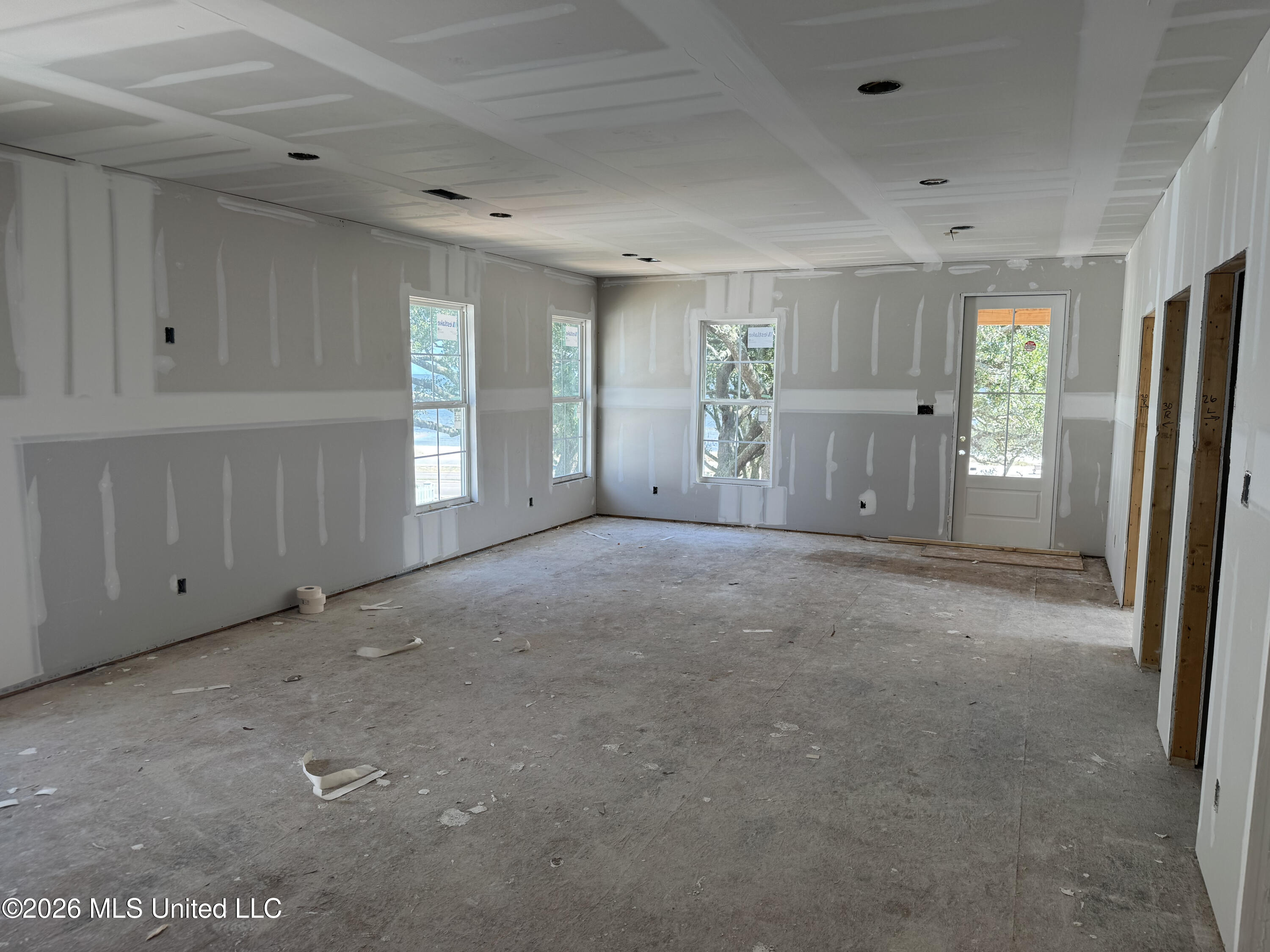 1124 E Beach Boulevard Property Photo 10
