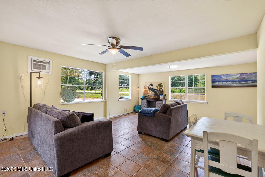 13148 Sheldon Street Property Photo 10