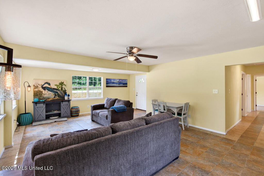 13148 Sheldon Street Property Photo 11