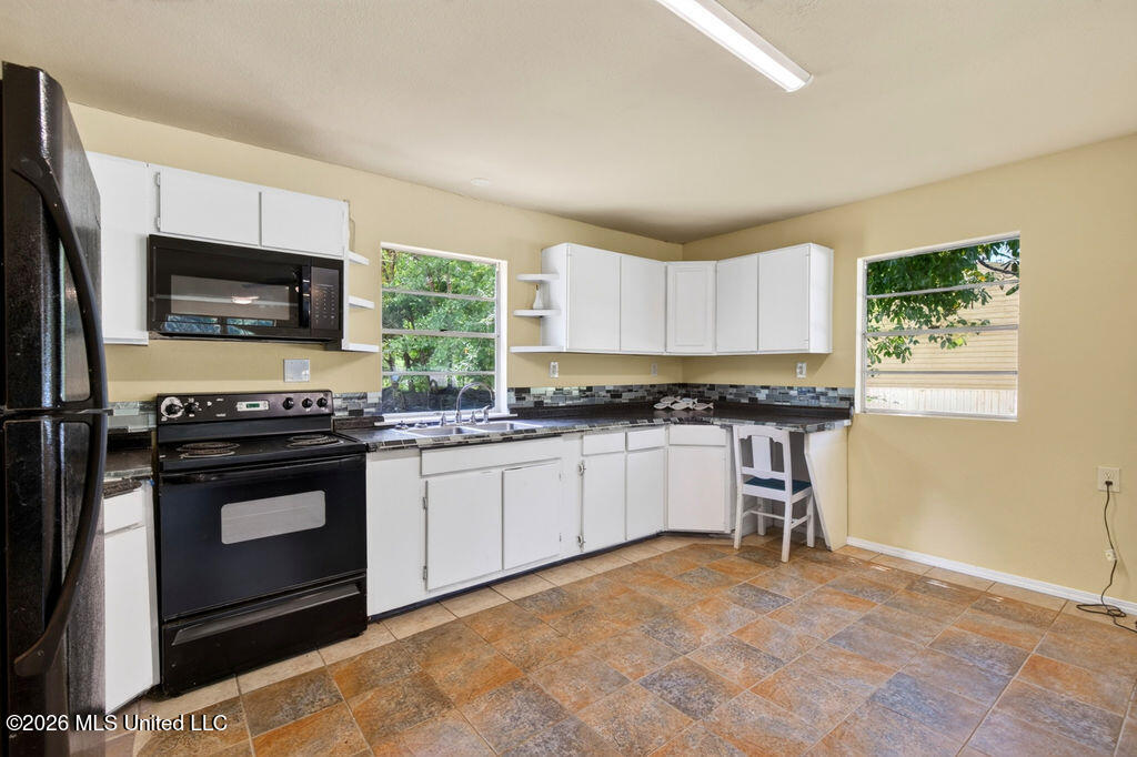 13148 Sheldon Street Property Photo 12
