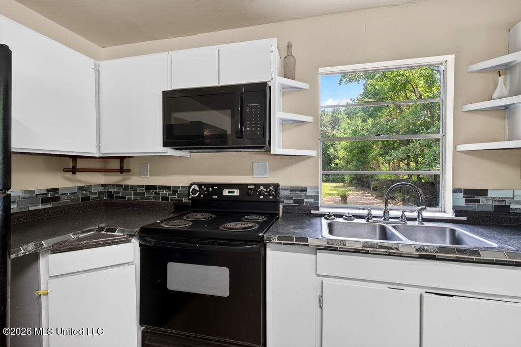 13148 Sheldon Street Property Photo 14