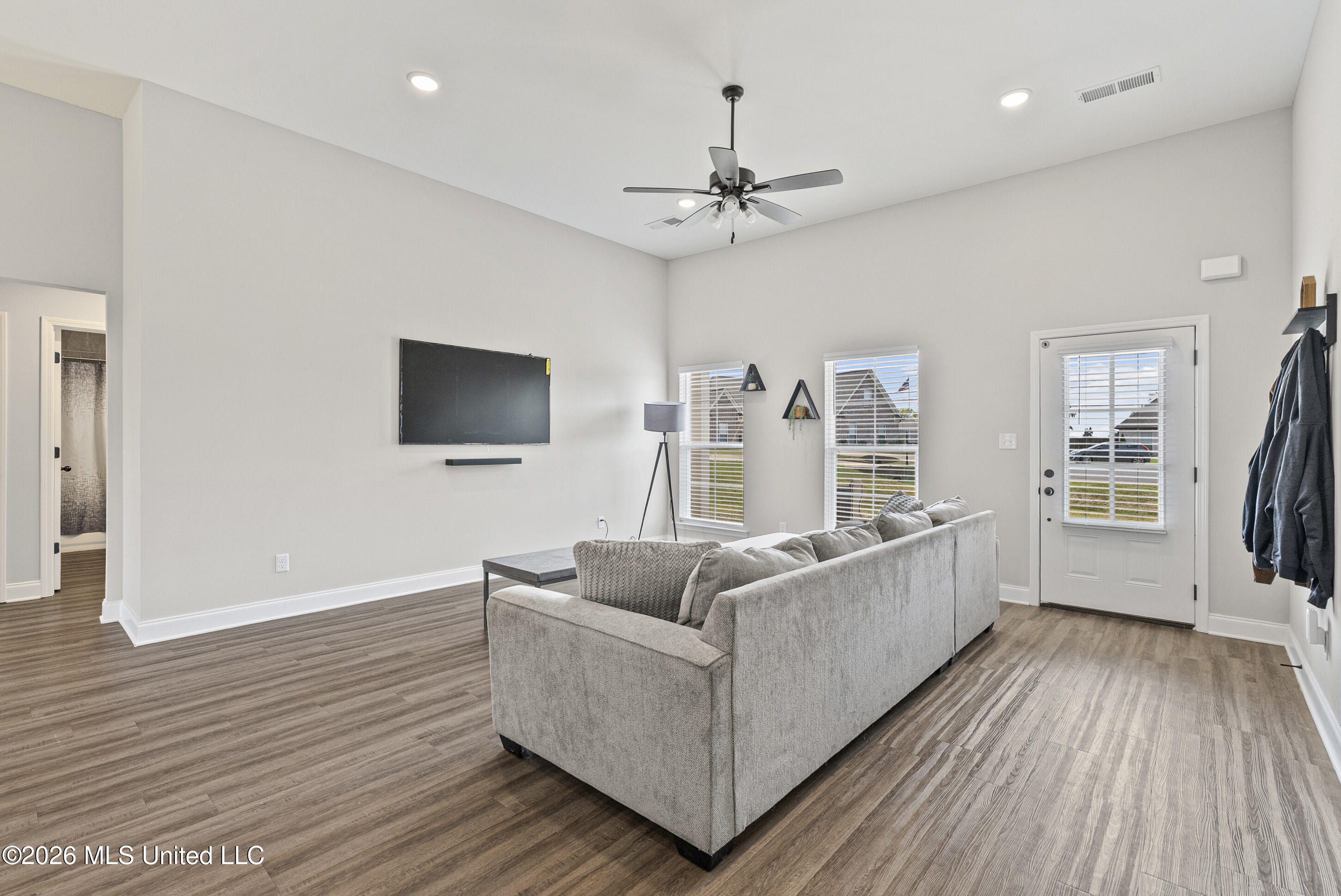 122 Honor Cove Property Photo 6