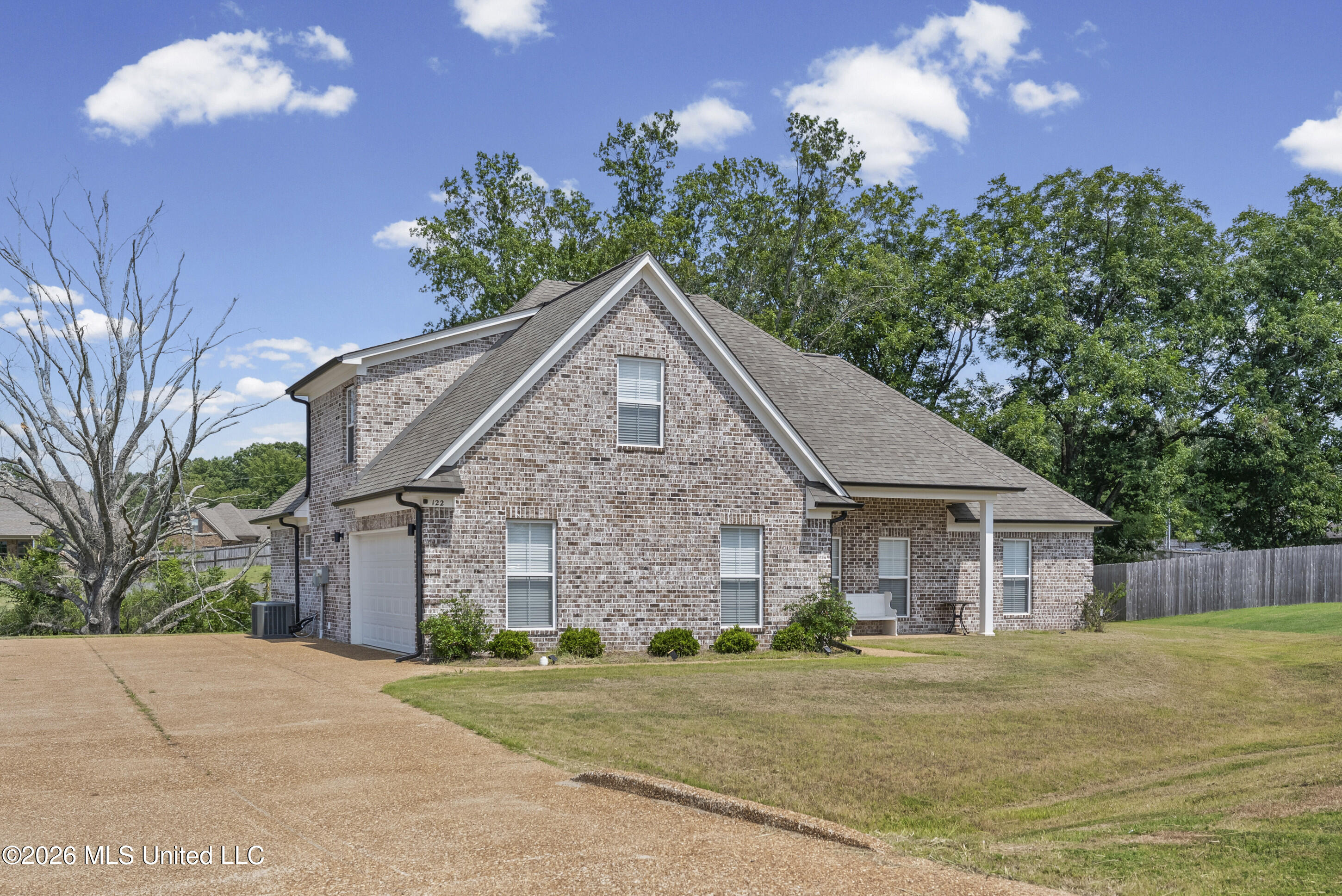 122 Honor Cove Property Photo 32