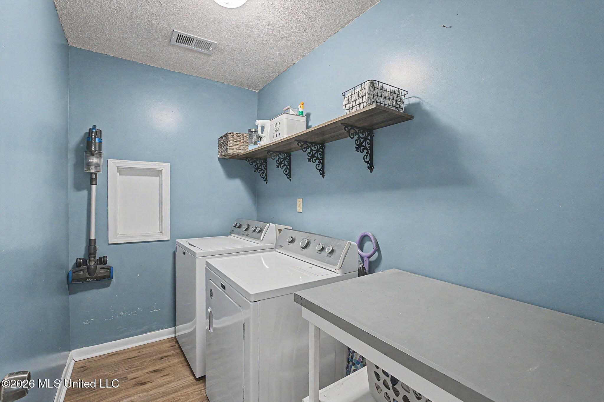 101 Beech Court Property Photo 29