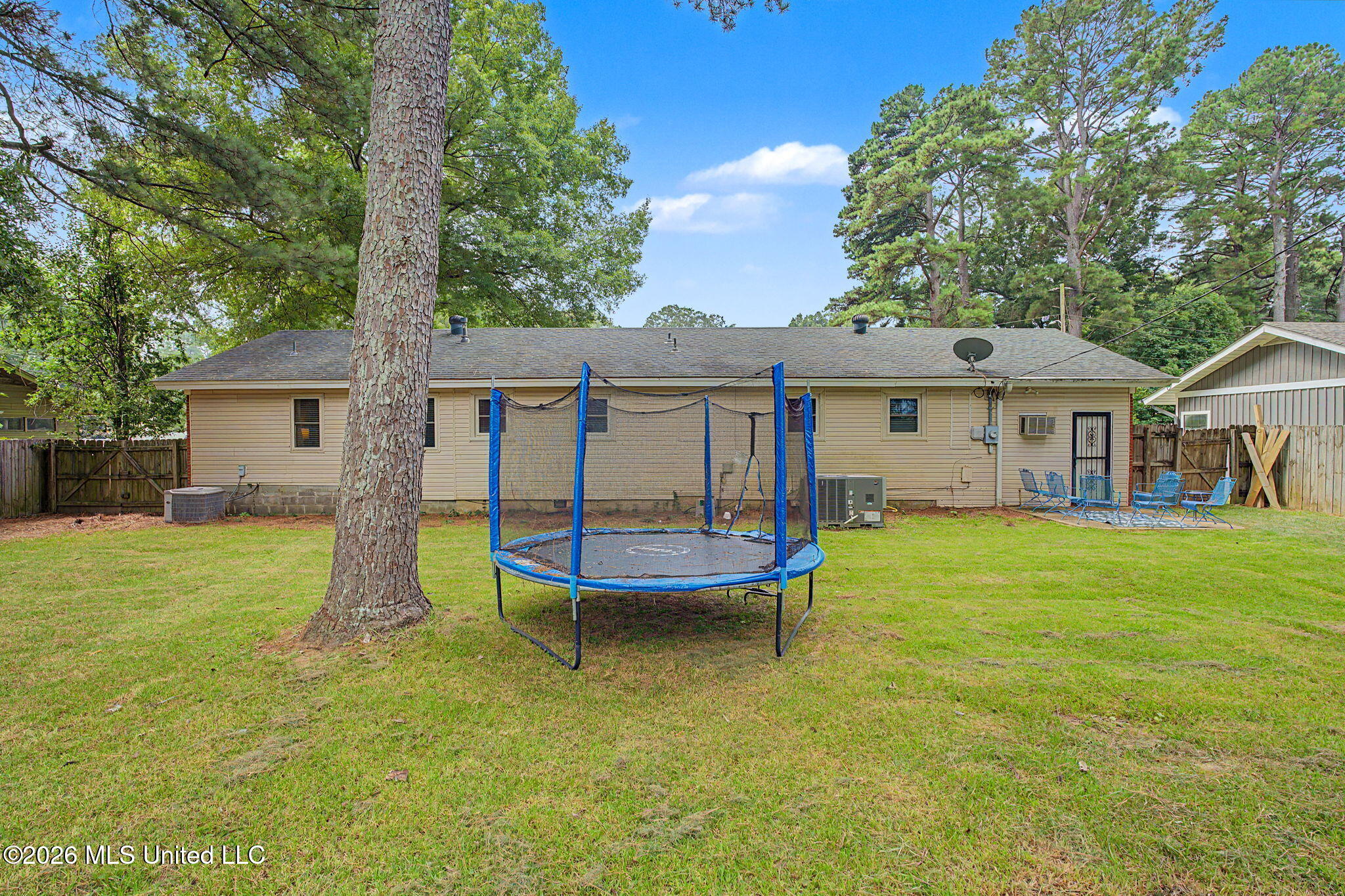 101 Beech Court Property Photo 32