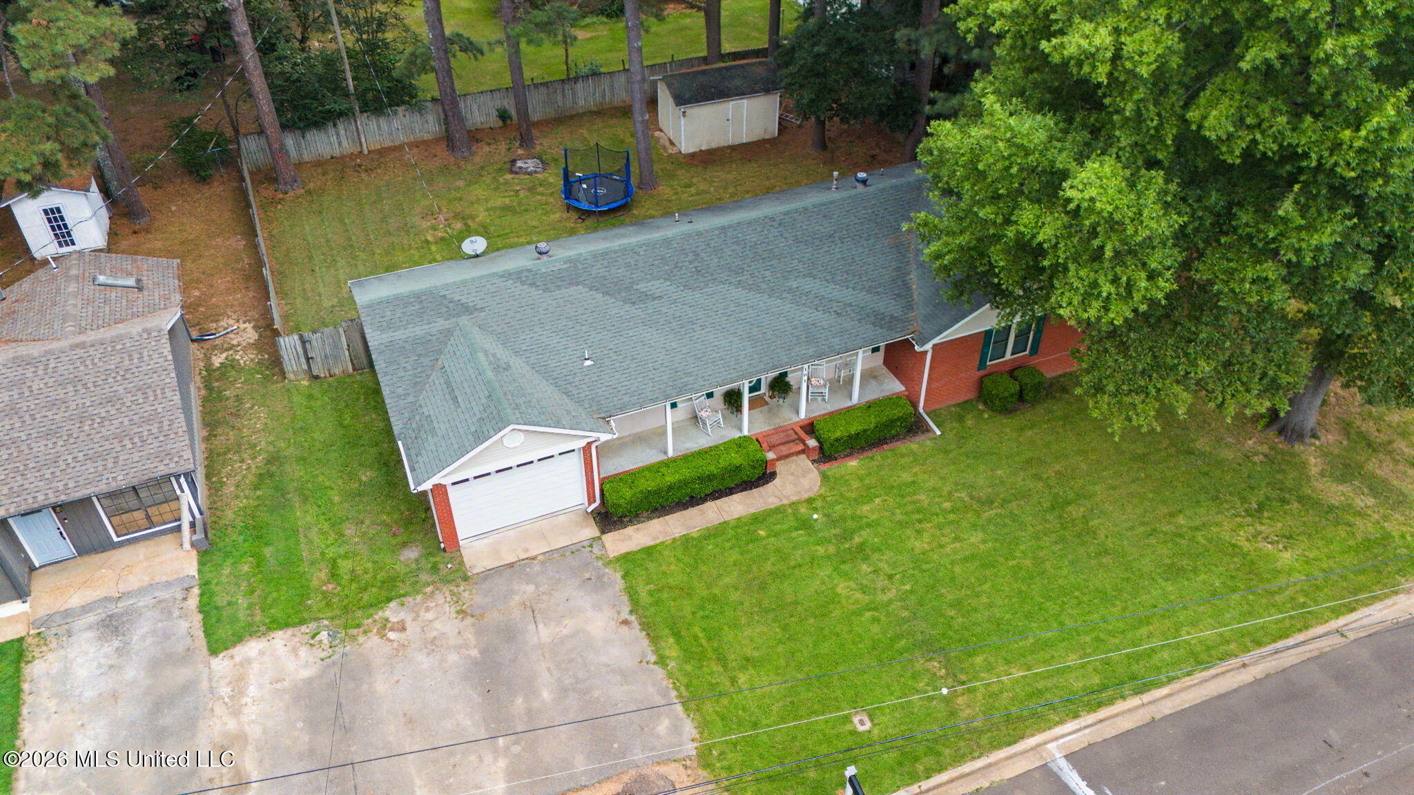 101 Beech Court Property Photo 36