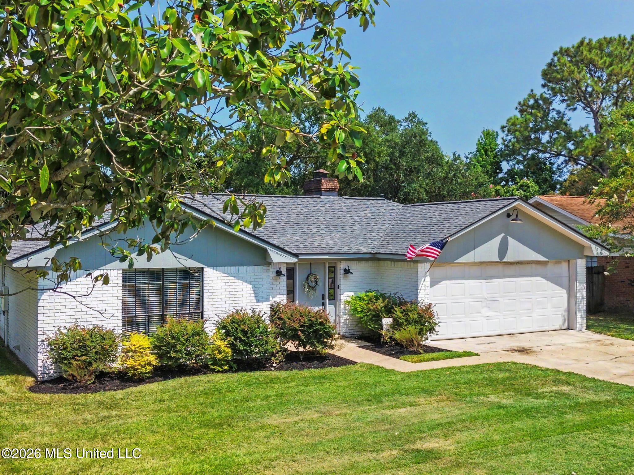 2134 Baywood Drive Property Photo 1