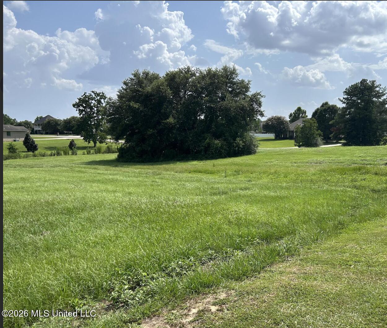Nhn Shore Crest Circle Property Photo 1