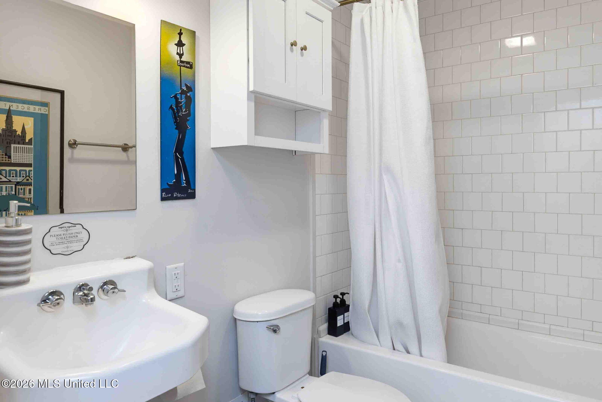 141 W 5th Street Property Photo 23
