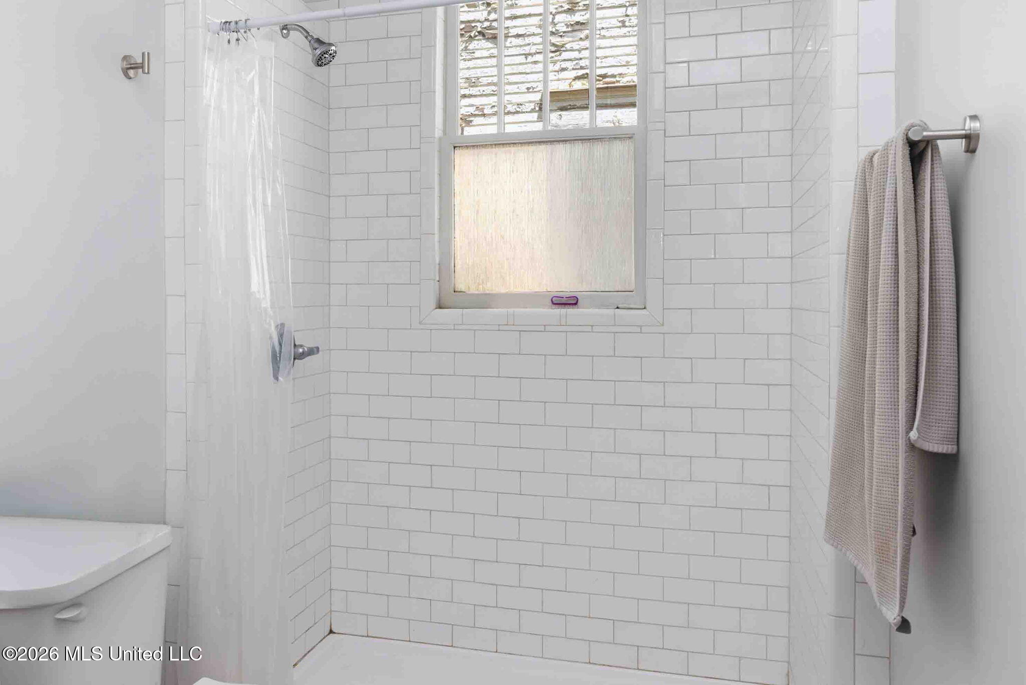 141 W 5th Street Property Photo 26