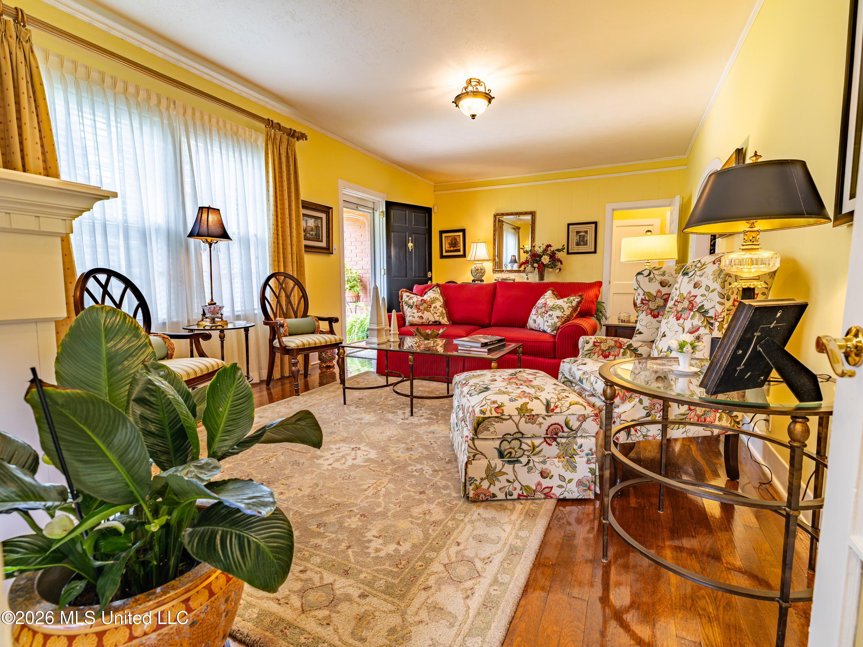1 Oak Court Property Photo 8