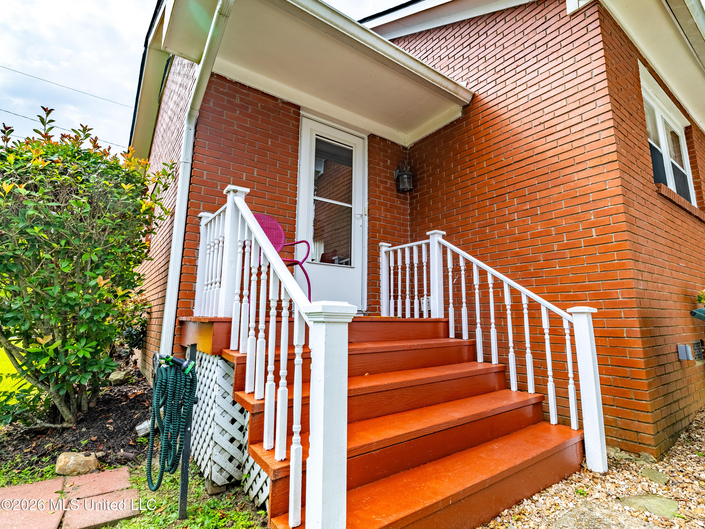 1 Oak Court Property Photo 27