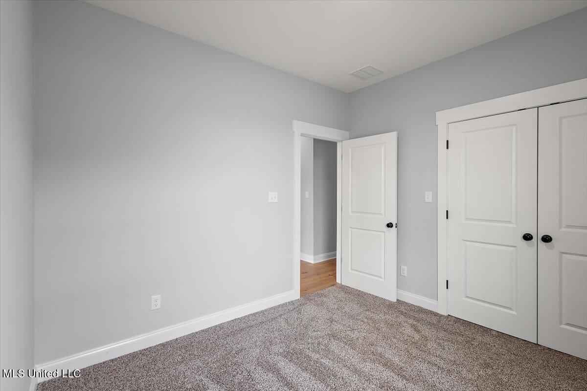 895 Coahoma Court Property Photo 19