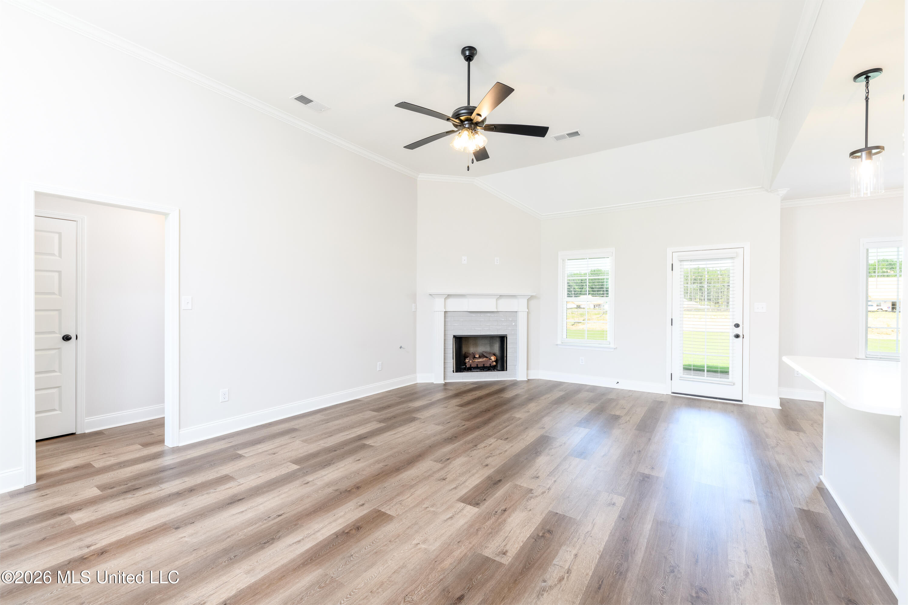 7554 John Elliott Lane Property Photo 10