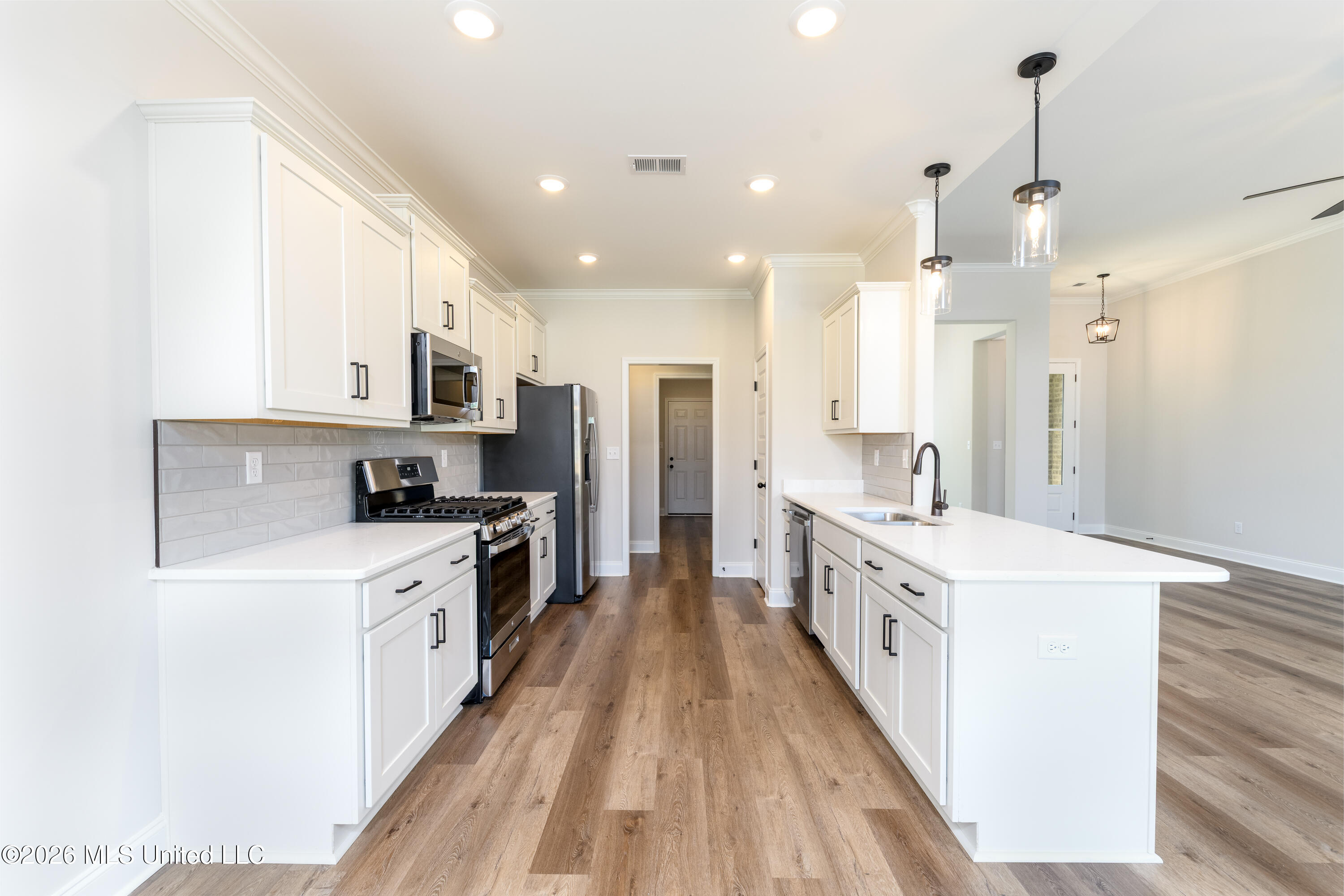 7554 John Elliott Lane Property Photo 13