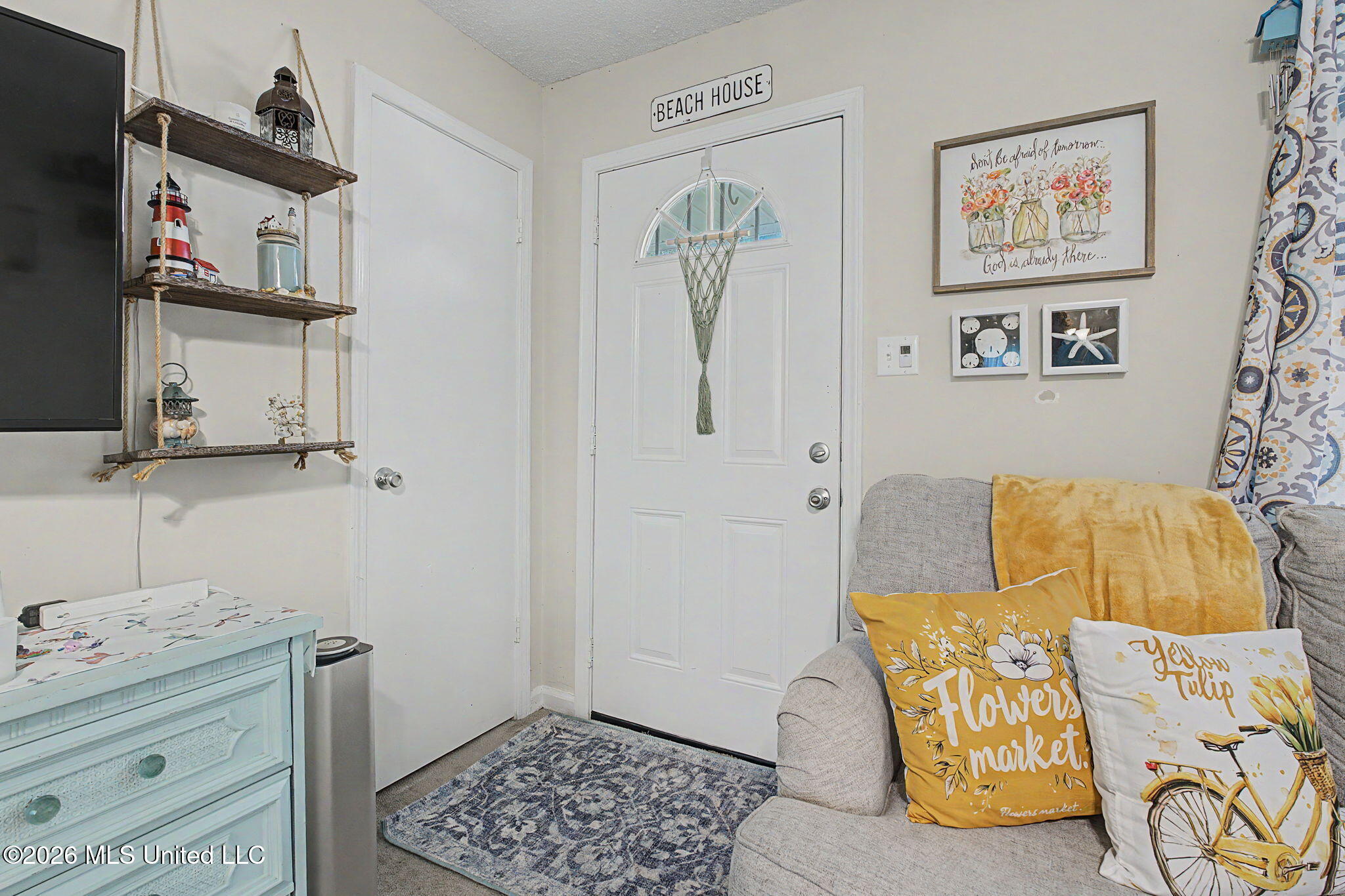 1396 Haywood Drive Property Photo 8