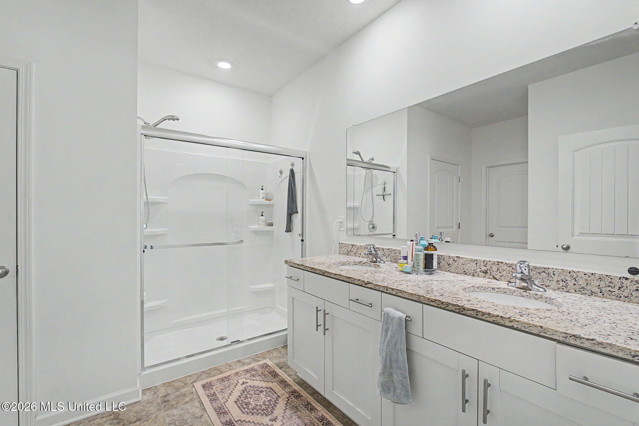 99 Twin Lakes Drive Property Photo 17