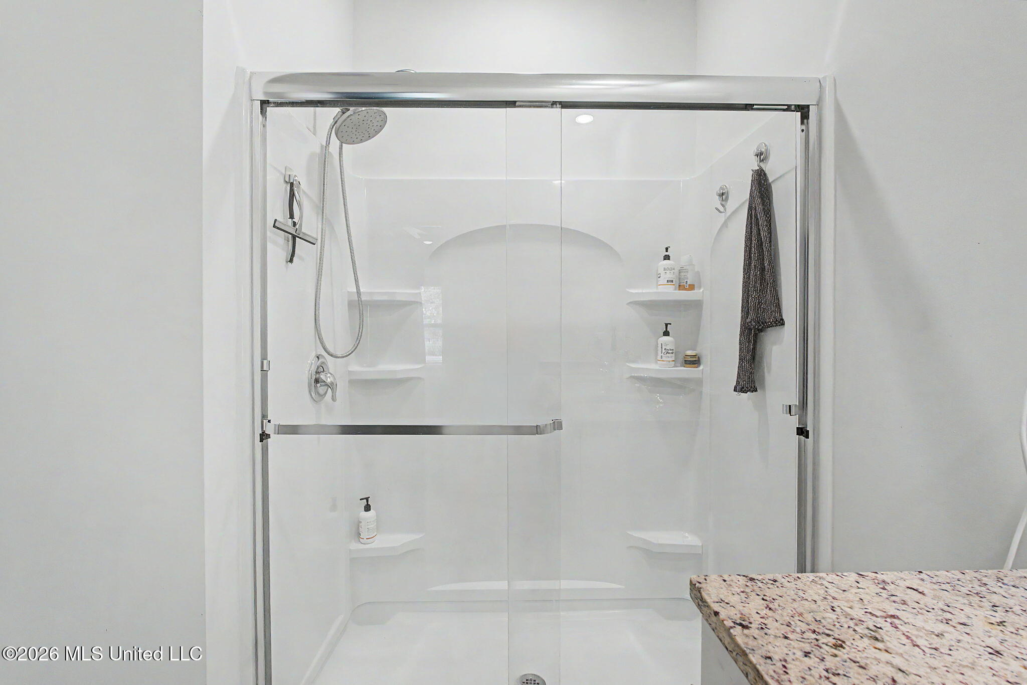 99 Twin Lakes Drive Property Photo 18