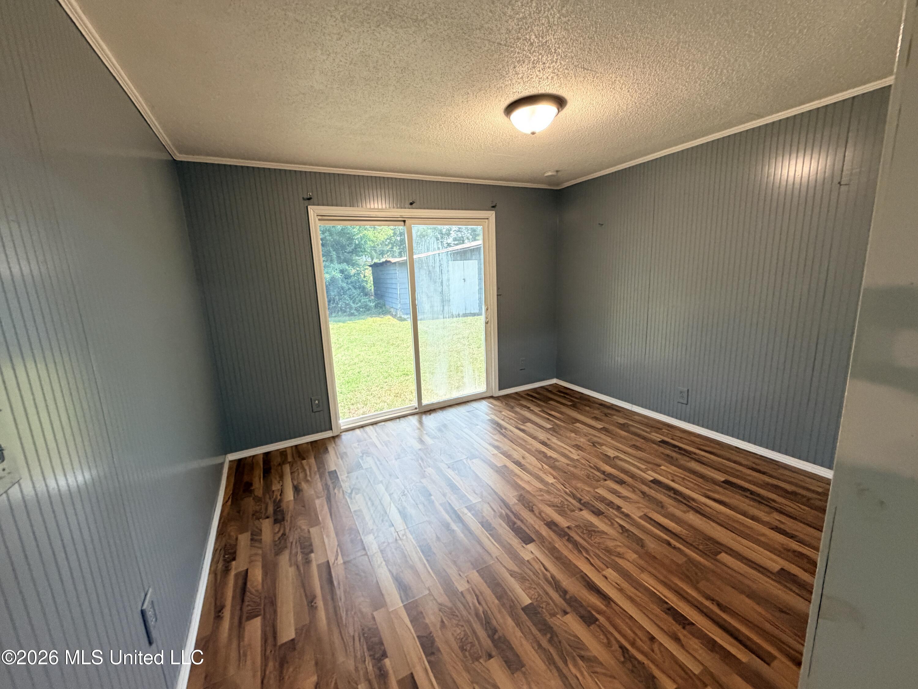 809 W Camp Avenue Property Photo 14