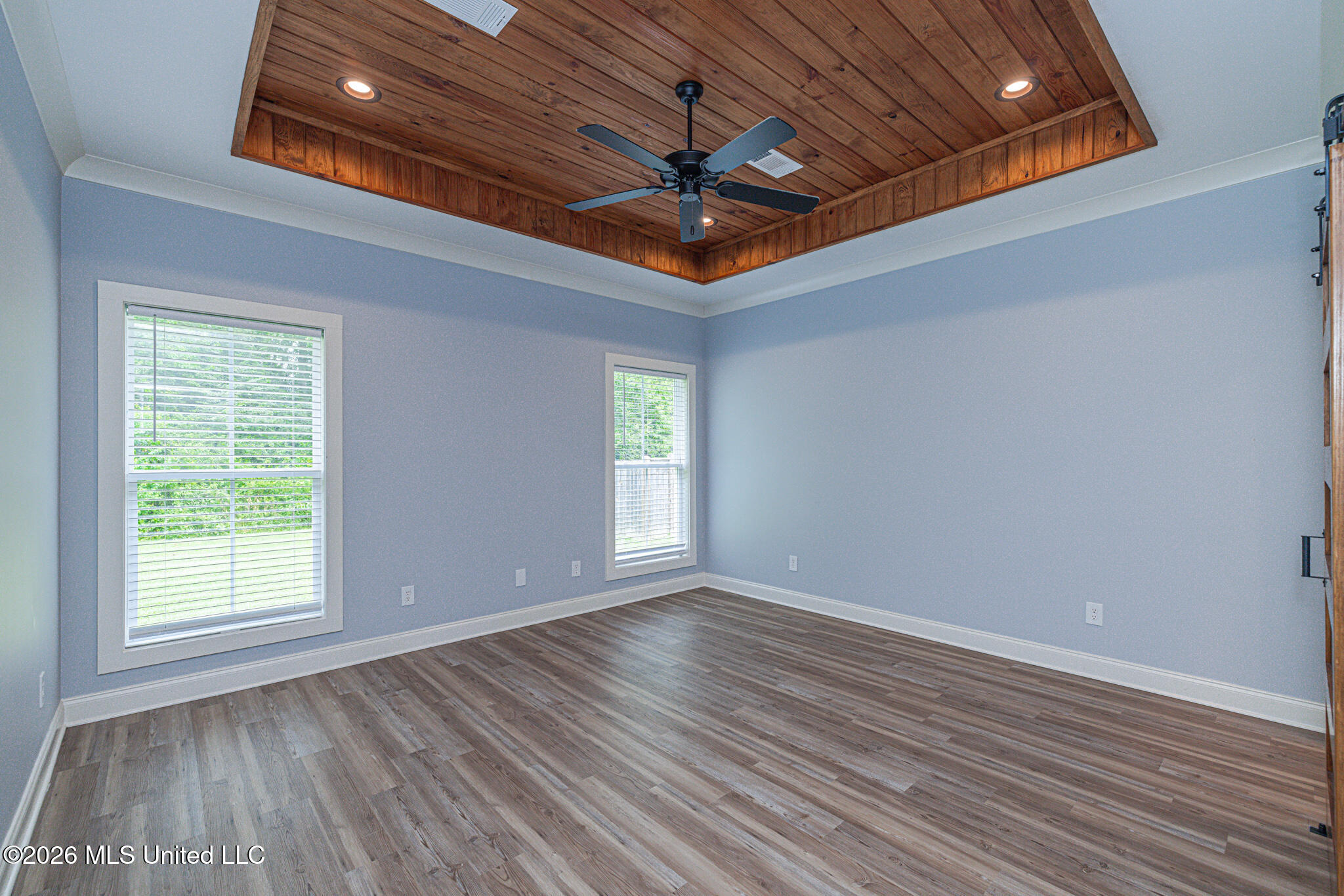 510 Crestmoor Drive Property Photo 15