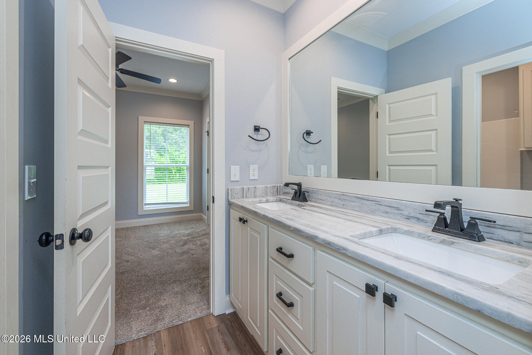 510 Crestmoor Drive Property Photo 30